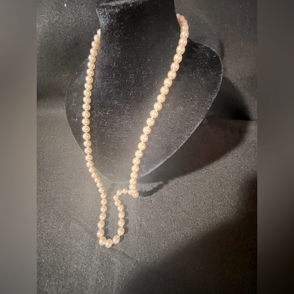 Vintage Monet Faux Pearl Necklace 1990’s